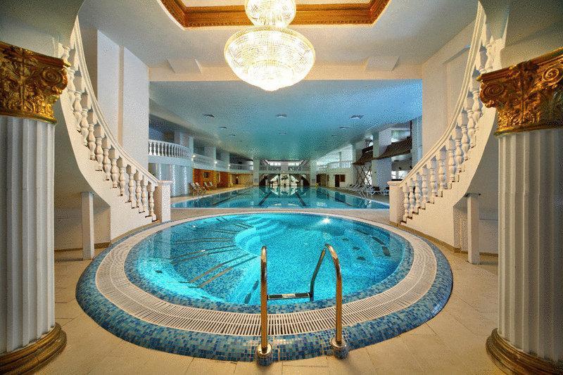 Royal Hotels And Spa Resorts Promenad Truskawez Einrichtungen foto